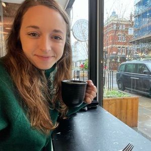 Meet your Posher, Charlotte